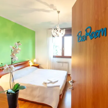 Monica Casa Guest house